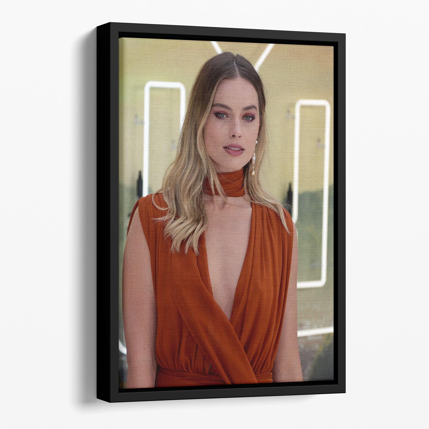 Margot Robbie Once Upon A Time In Hollywood Premiere London Floating Framed Canvas - Canvas Art Rocks - 1