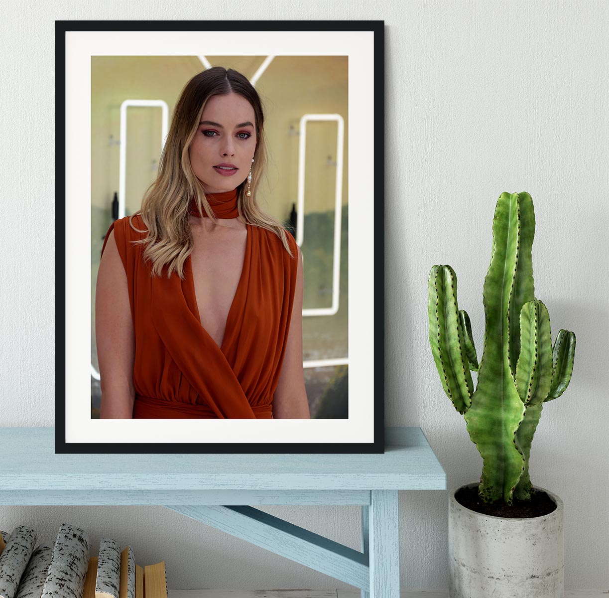 Margot Robbie Once Upon A Time In Hollywood Premiere London Framed Print - Canvas Art Rocks - 1