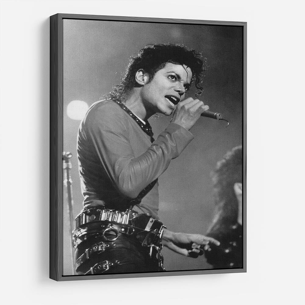 Michael Jackson in Tokyo HD Metal Print