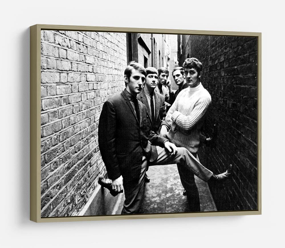 Moody Blues in an alley HD Metal Print