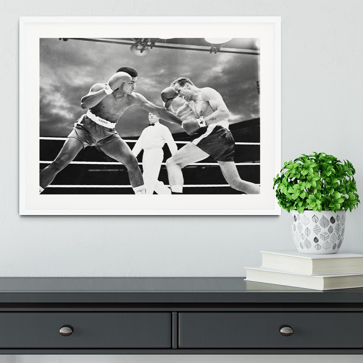 Muhammad Ali v Henry Cooper Framed Print - Canvas Art Rocks - 5