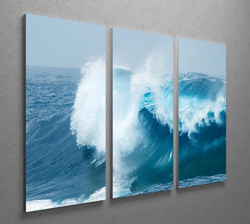 Ocean waves breaking natural 3 Split Panel Canvas Print - Canvas Art Rocks - 2
