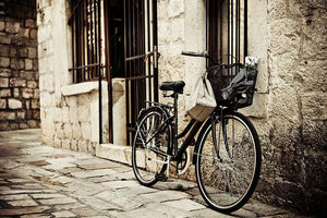 Old bicycle with basket Wall Mural Wallpaper - Canvas Art Rocks - 1