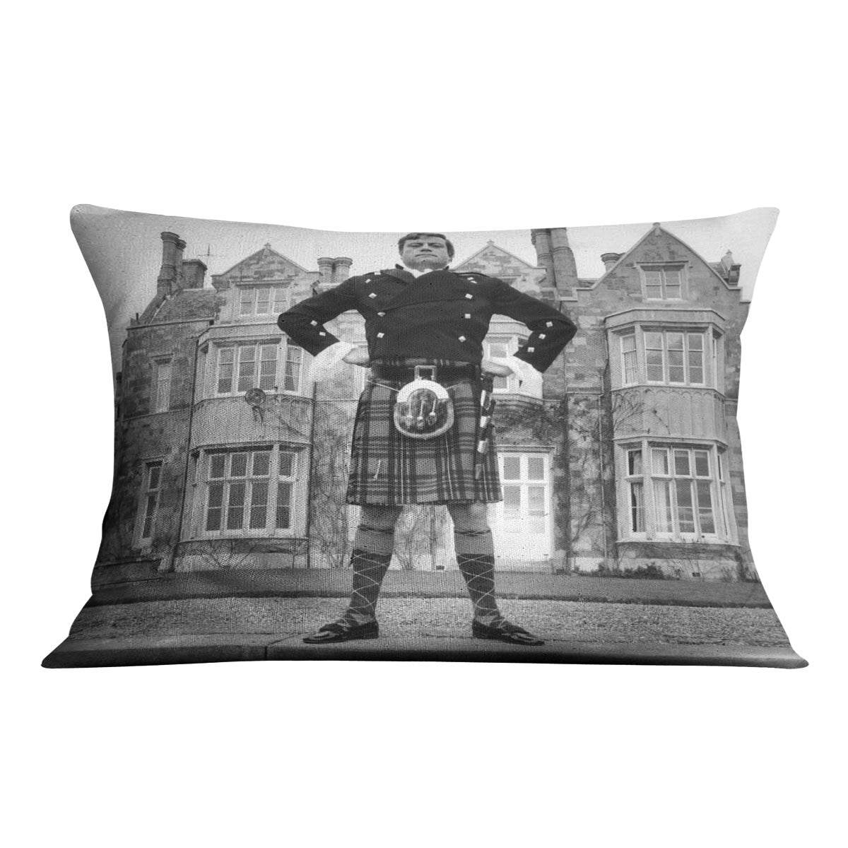 Oliver Reed in a kilt Cushion