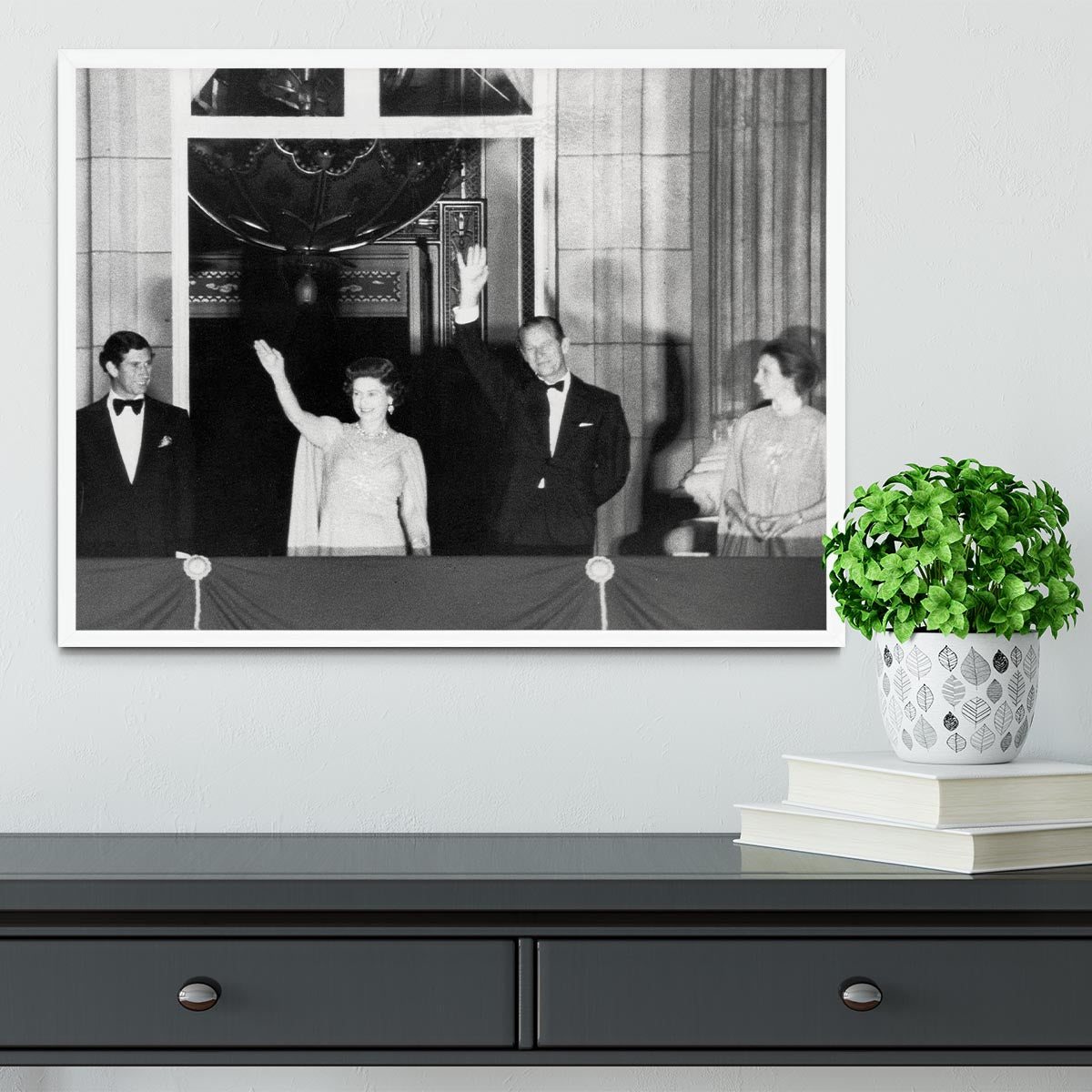 Prince Charles with family during Silver Jubilee fireworks Framed Print - Canvas Art Rocks -6
