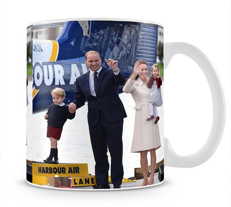 Prince William and Kate with George and Charlotte in Canada Mug - Canvas Art Rocks - 1