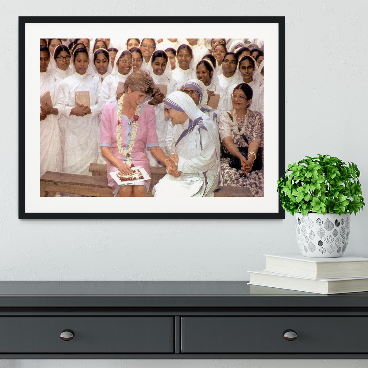 Princes Diana with Mother Theresa in Calcutta India Framed Print - Canvas Art Rocks - 1