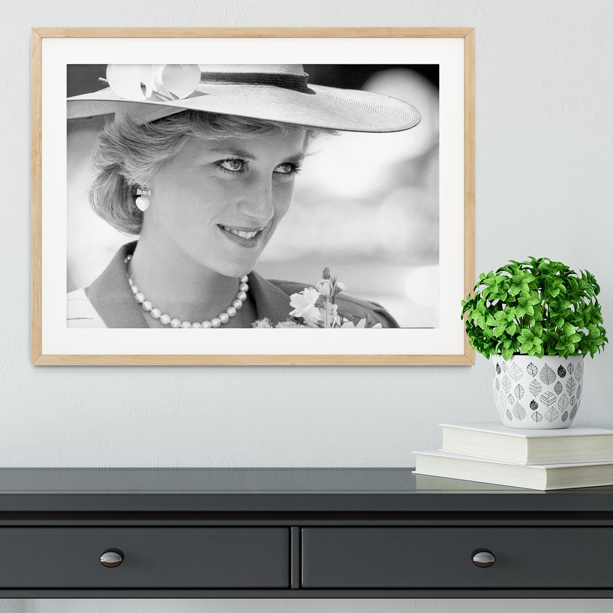 Princess Diana arrives at church in Melbourne Australia Framed Print - Canvas Art Rocks - 3