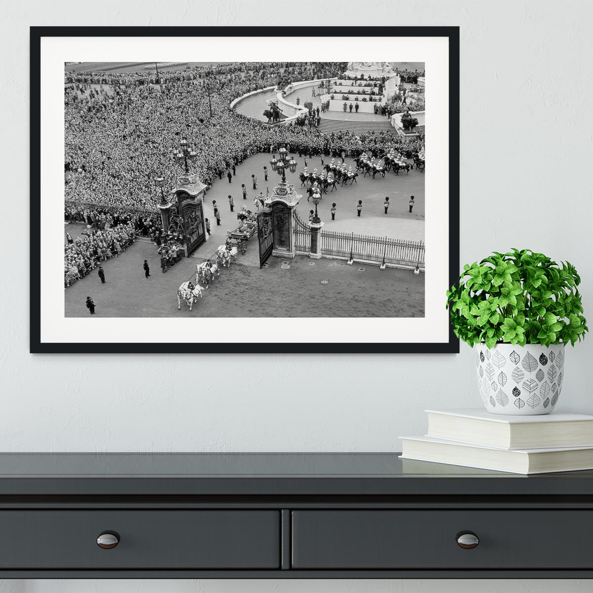 Queen Elizabeth II Coronation arriving home from a foreign tour Framed Print - Canvas Art Rocks - 1