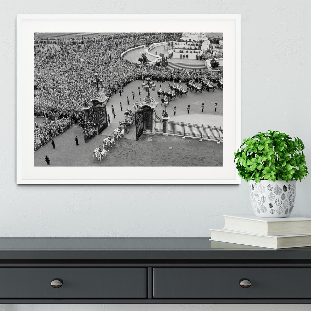 Queen Elizabeth II Coronation arriving home from a foreign tour Framed Print - Canvas Art Rocks - 5