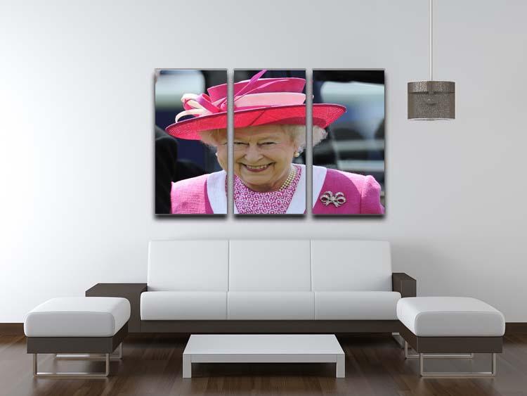 Queen Elizabeth II smiling at the Derby 3 Split Panel Canvas Print - Canvas Art Rocks - 3