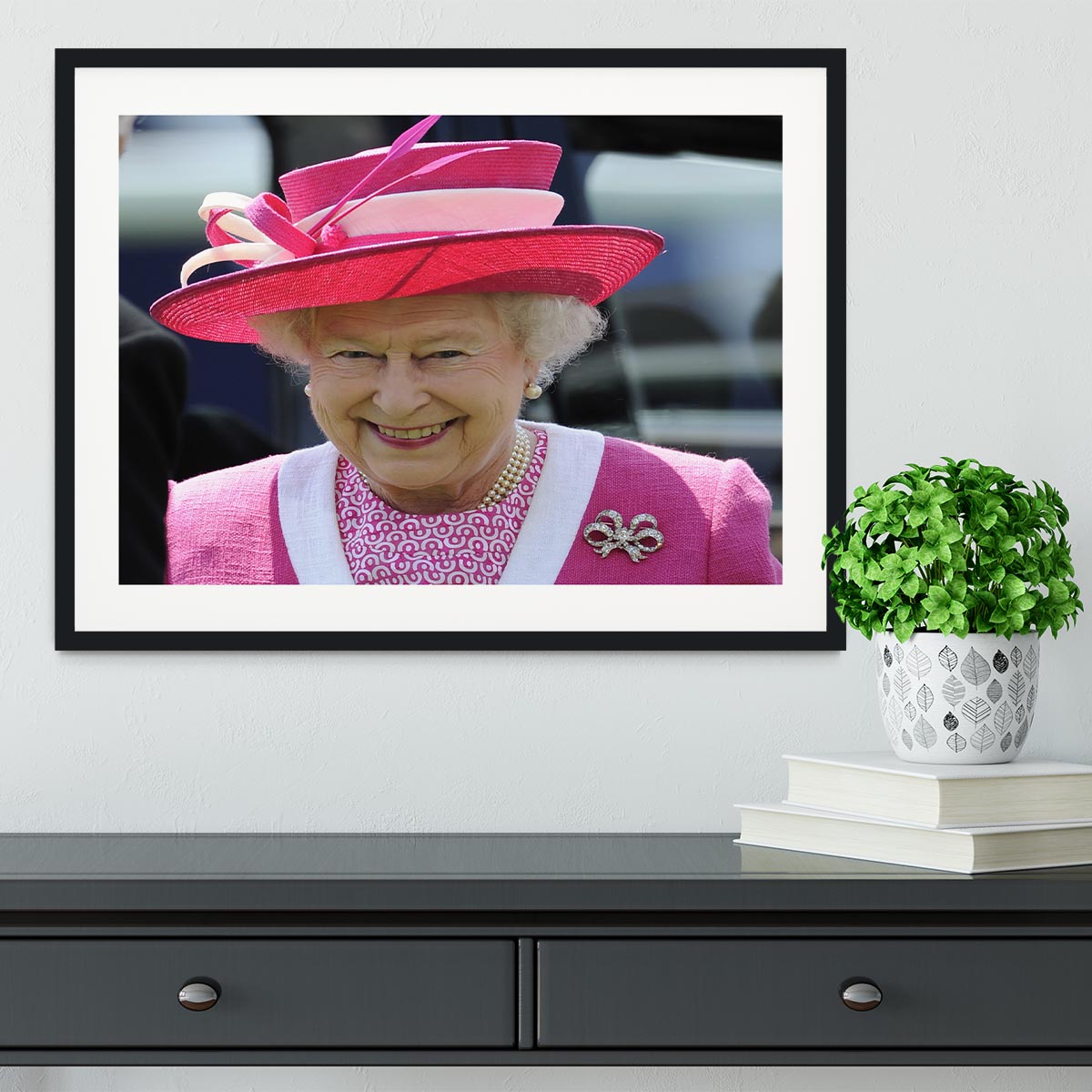 Queen Elizabeth II smiling at the Derby Framed Print - Canvas Art Rocks - 1