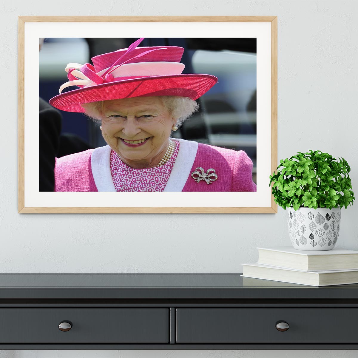 Queen Elizabeth II smiling at the Derby Framed Print - Canvas Art Rocks - 3