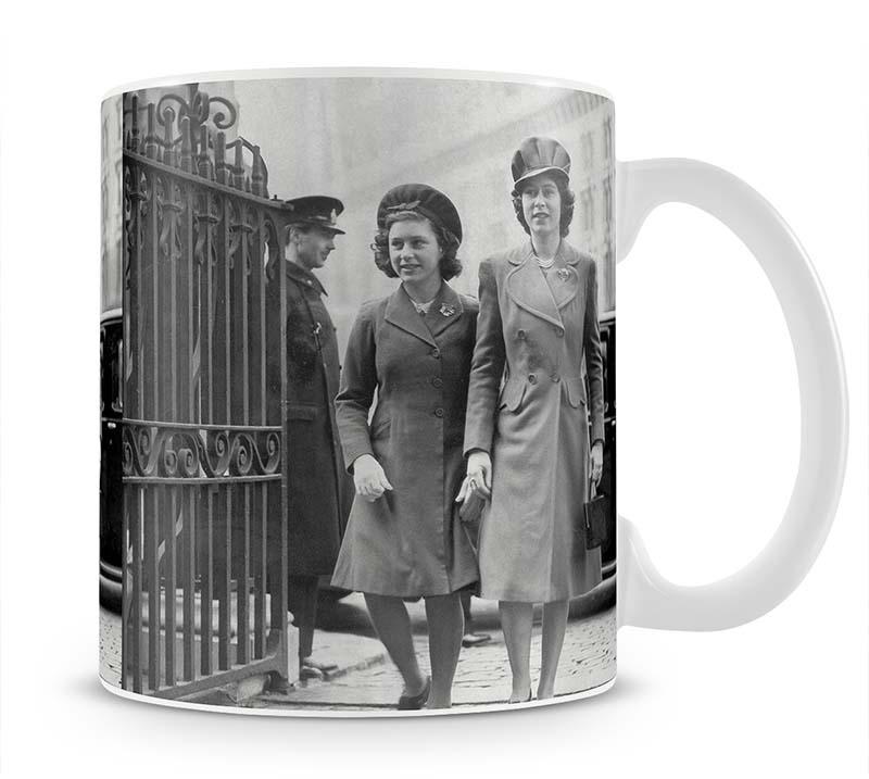 Queen Elizabeth II with Princess Margaret arriving at a wedding Mug - Canvas Art Rocks - 1