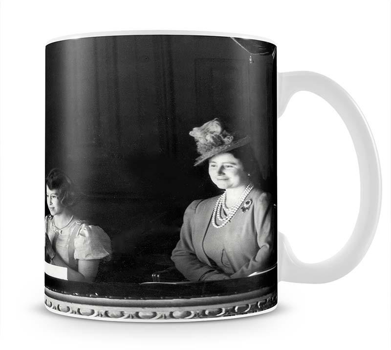 Queen Elizabeth II with her parents entranced viewing the stage Mug - Canvas Art Rocks - 1