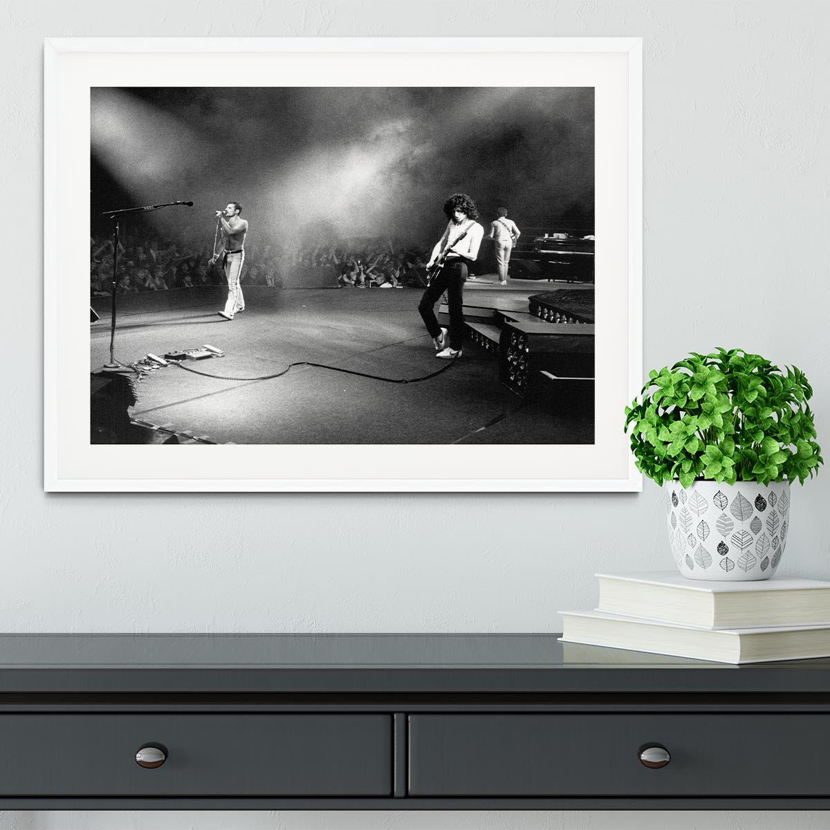 Queen Live Framed Print - Canvas Art Rocks - 5