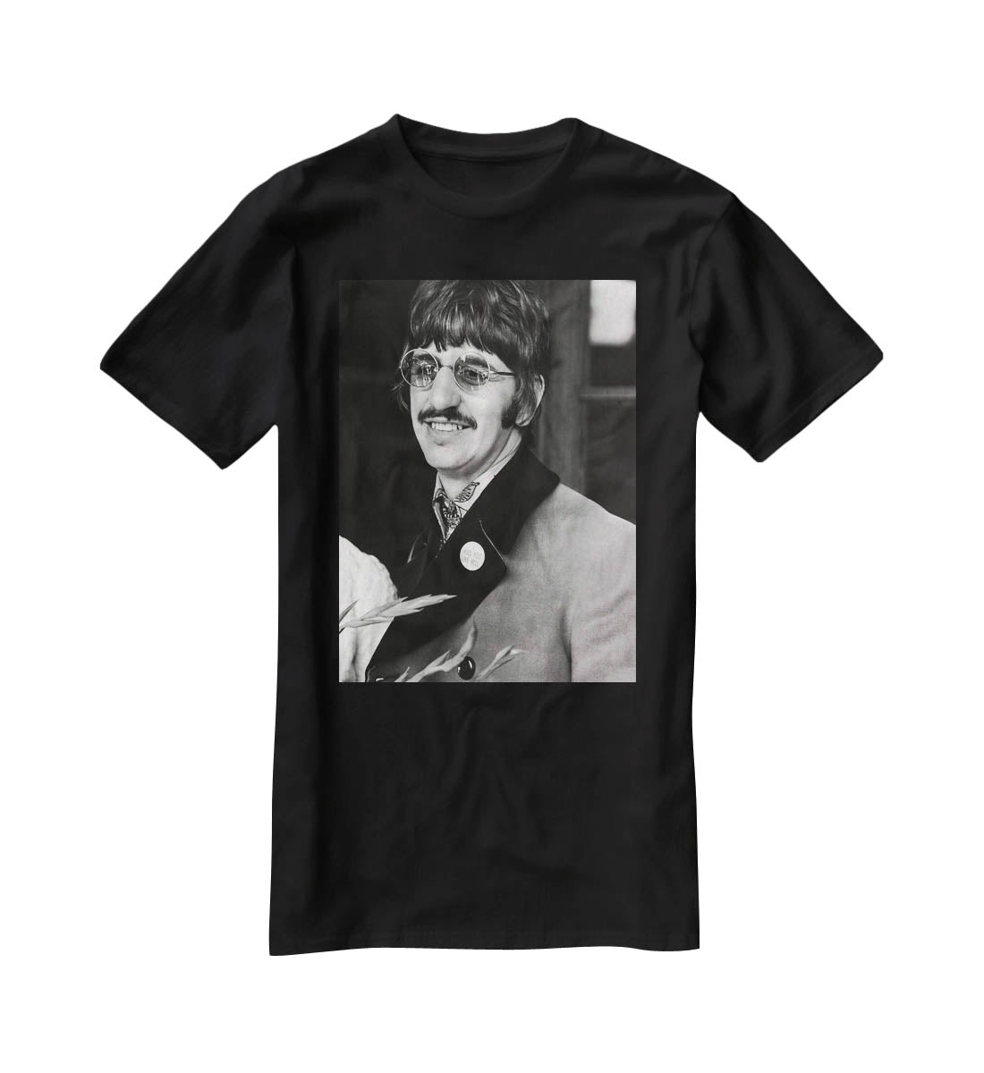 Ringo Starr of The Beatles in 1967 T-Shirt - Canvas Art Rocks - 1