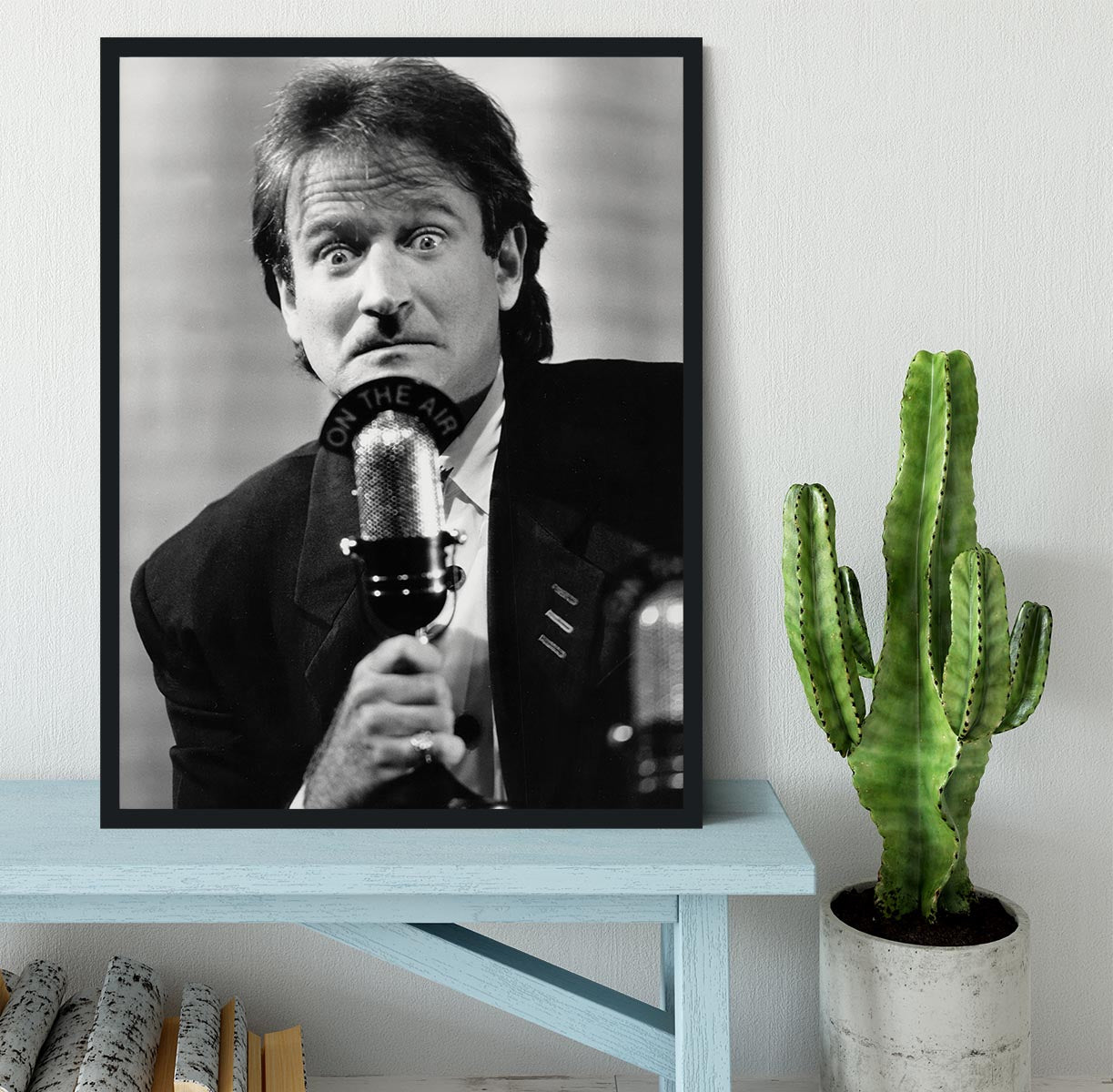 Robin Williams at the microphone Framed Print - Canvas Art Rocks - 2