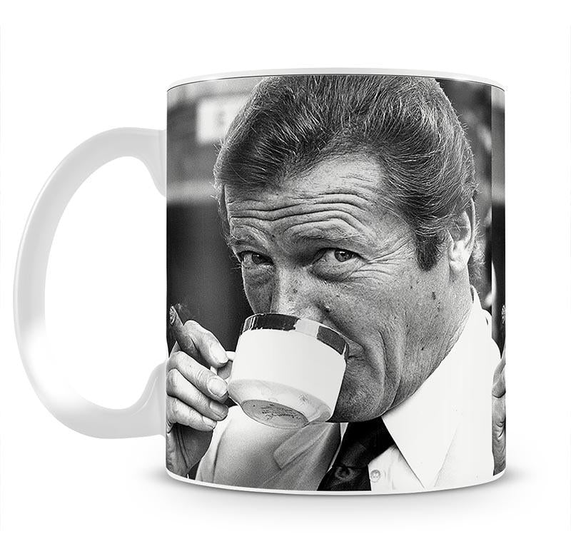 Roger Moore with coffee and a cigar Mug - Canvas Art Rocks - 2