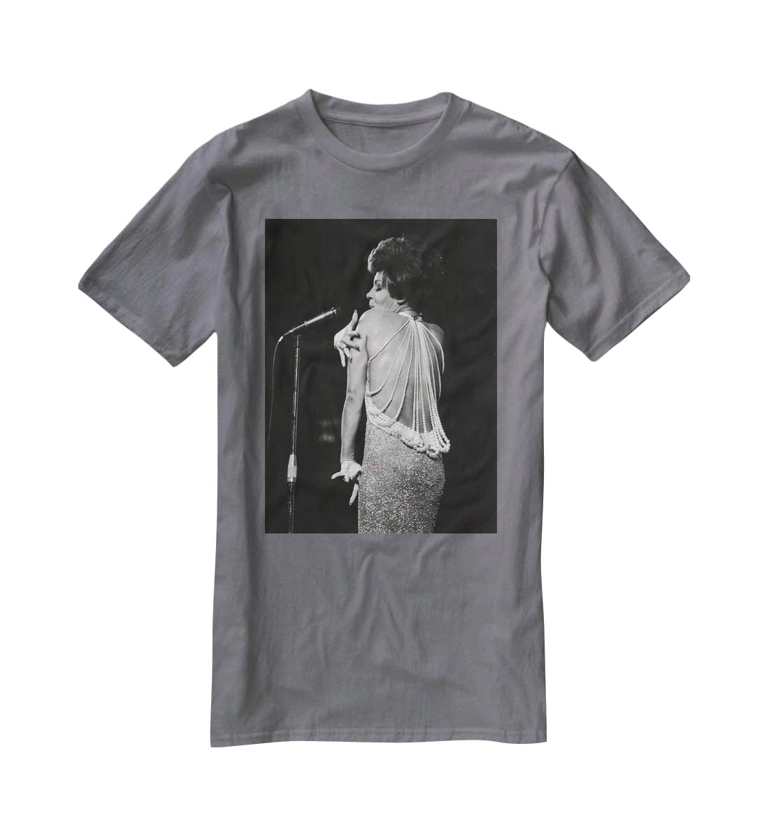 Shirley Bassey on stage T-Shirt - Canvas Art Rocks - 3