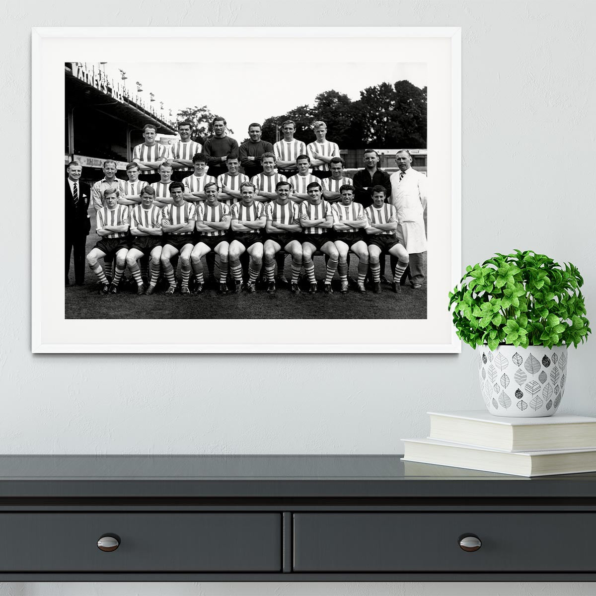 Southampton Football Club Team Photo 1962 Framed Print - Canvas Art Rocks - 5