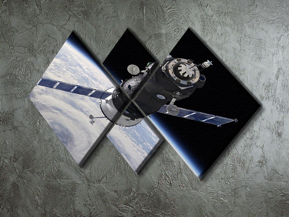 Spaceship Soyuz TMA at the Earth orbit 4 Square Multi Panel Canvas - Canvas Art Rocks - 2