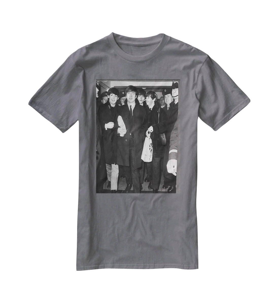 The Beatles arrive at London Airport T-Shirt - Canvas Art Rocks - 3