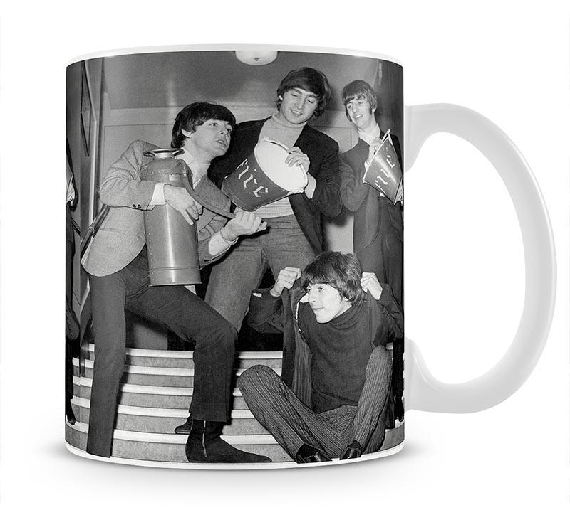 The Beatles backstage at the Liverpool Empire Mug - Canvas Art Rocks - 1