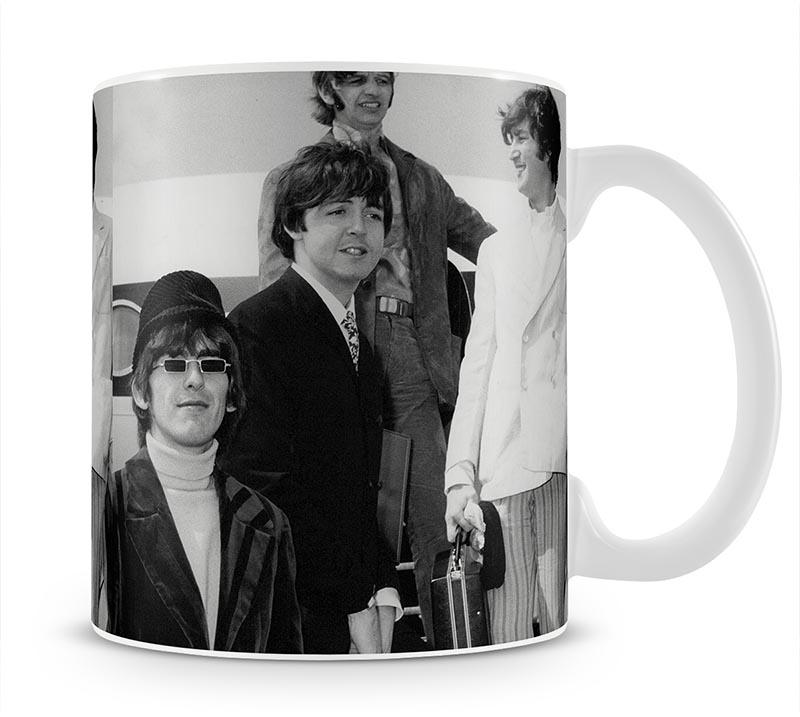 The Beatles leaving London Airport Mug - Canvas Art Rocks - 1