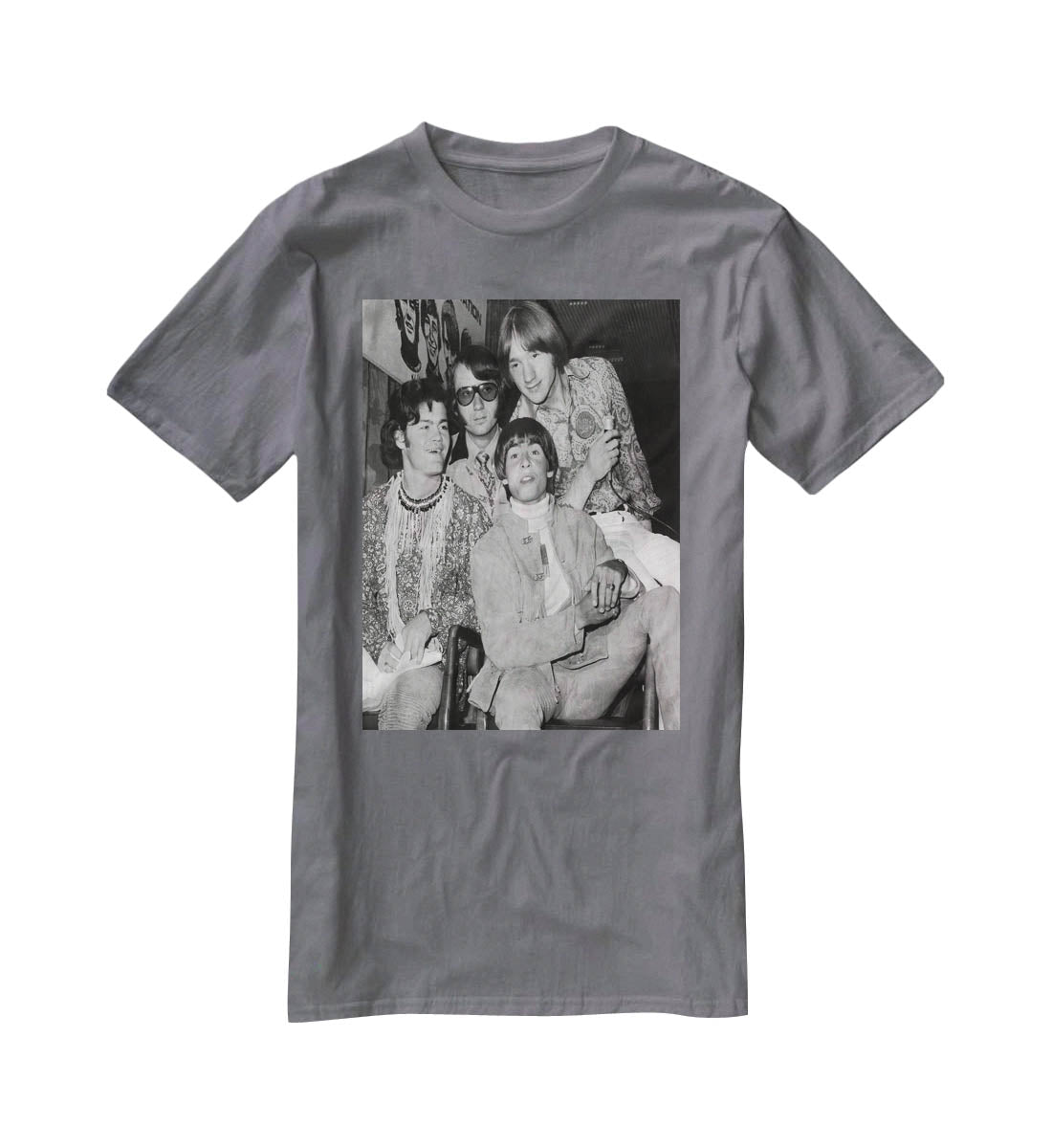 The Monkees sitting T-Shirt - Canvas Art Rocks - 3