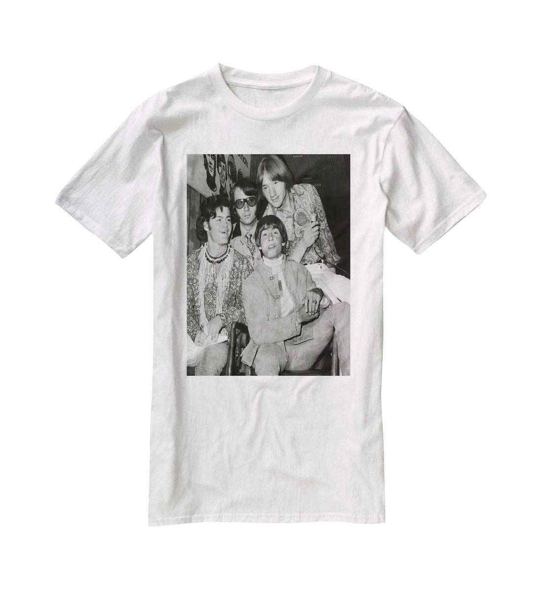 The Monkees sitting T-Shirt - Canvas Art Rocks - 5