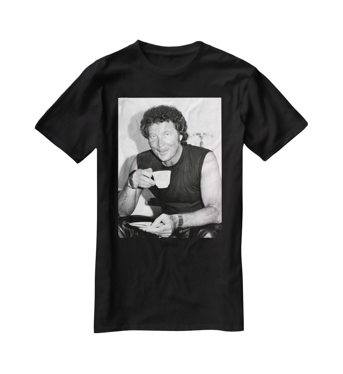 Tom Jones with a cuppa T-Shirt - Canvas Art Rocks - 1