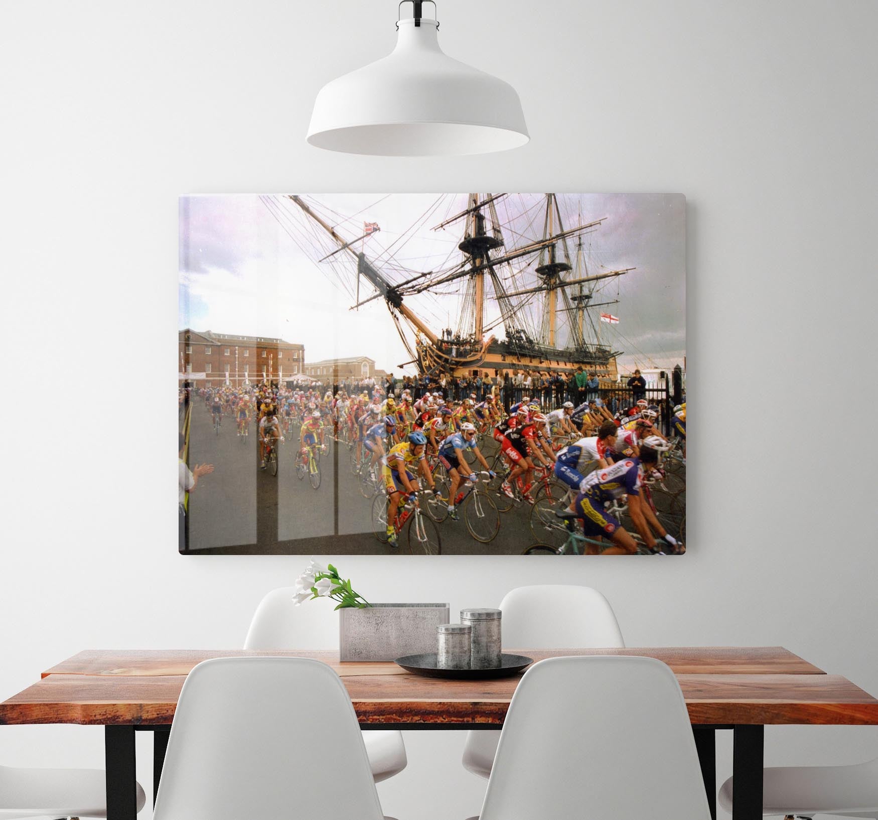 Tour de France in Portsmouth HD Metal Print - Canvas Art Rocks - 2